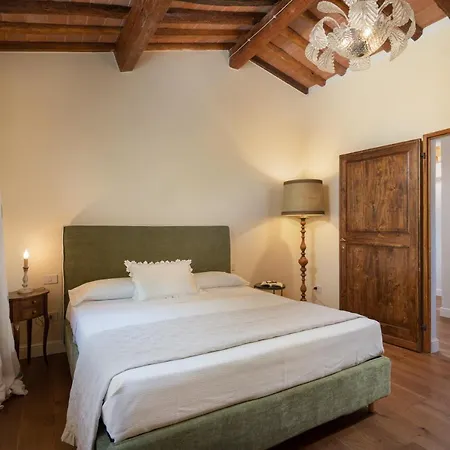 Oliva - Pillo Ferienhaus Gambassi Terme